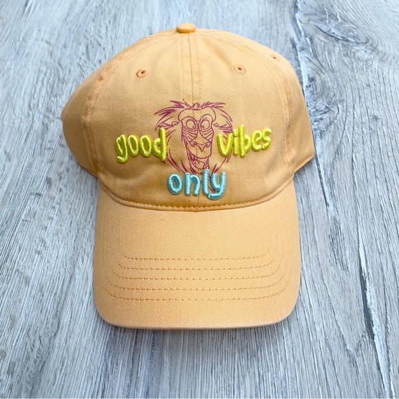 Disney Baseball hat - Picture 7 of 7